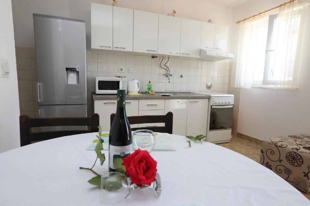 Apartment Davorka Primošten Eksteriør billede