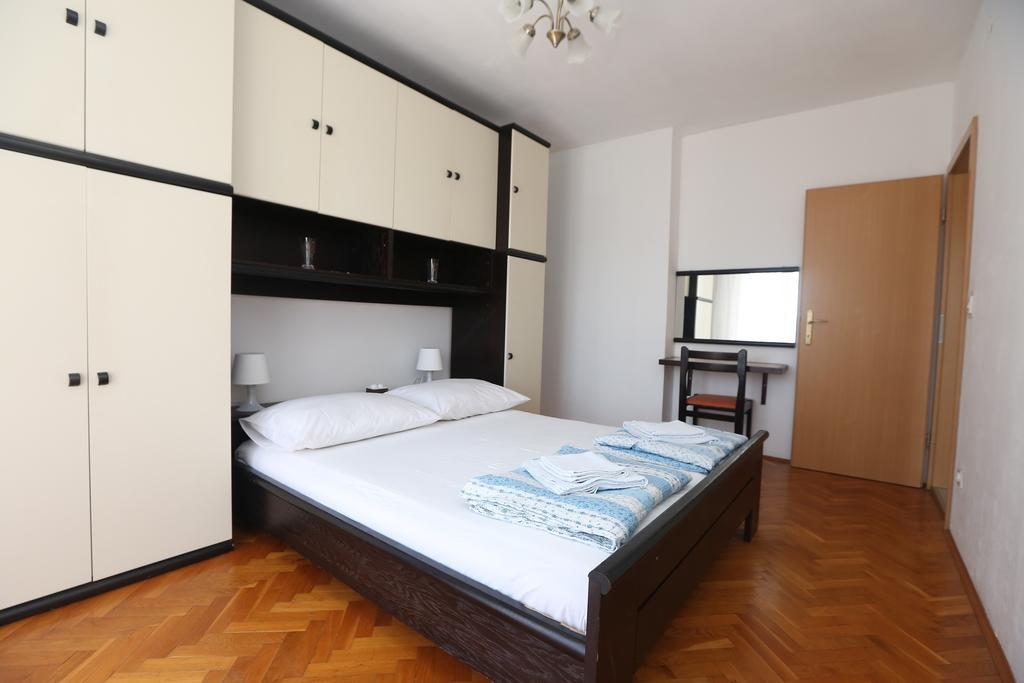 Apartment Davorka Primošten Eksteriør billede